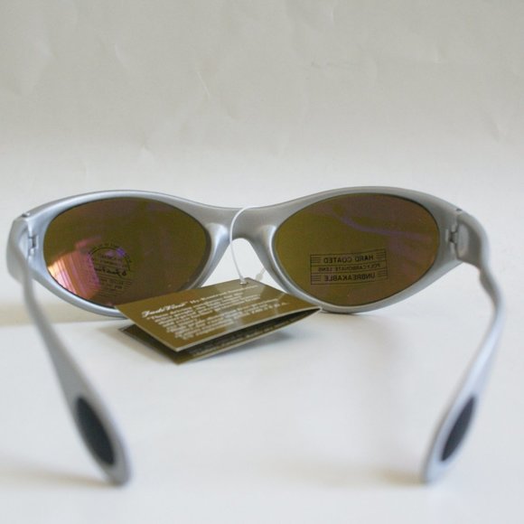 NWT Vintage sports wrap around 8 base curve eagle "i" lens technology sunglasses - Picture 4 of 5
